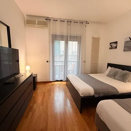 Apartment De Rossi Bari