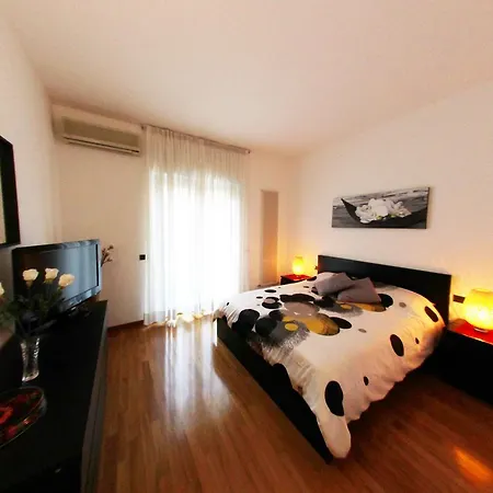 De Rossi Apartment Bari